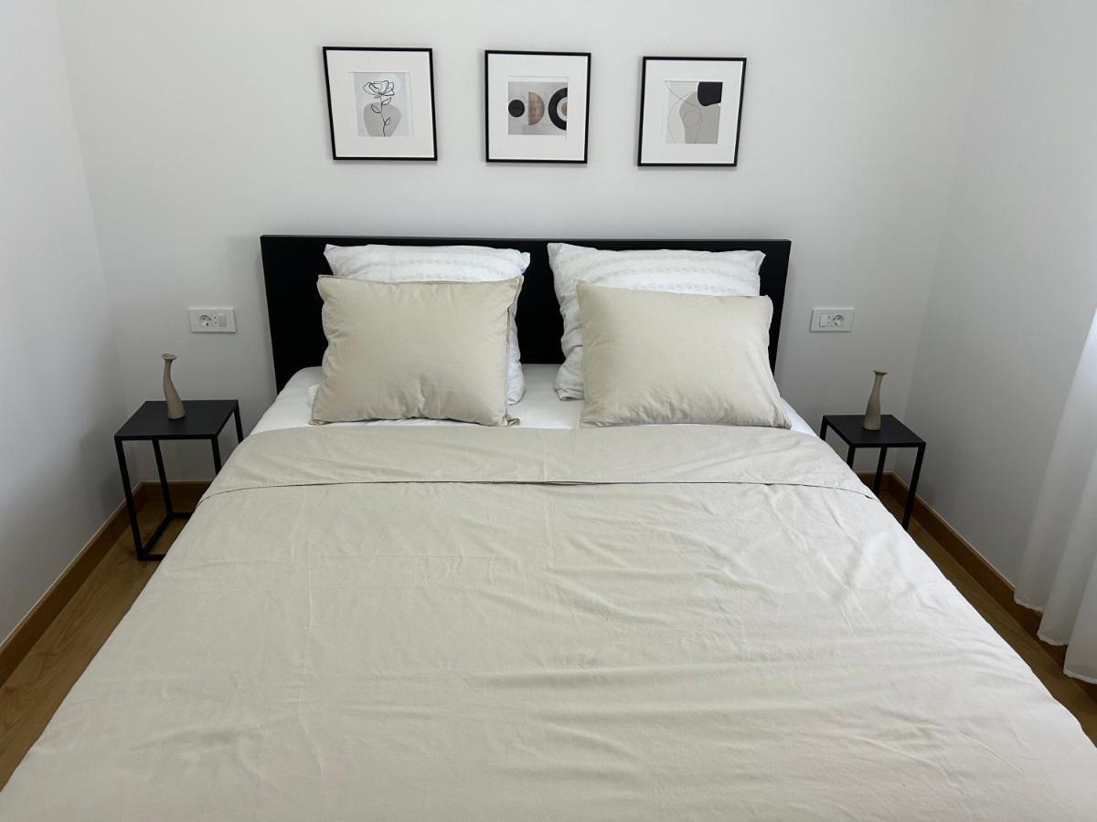 Apartment Marta Orebić Екстериор снимка